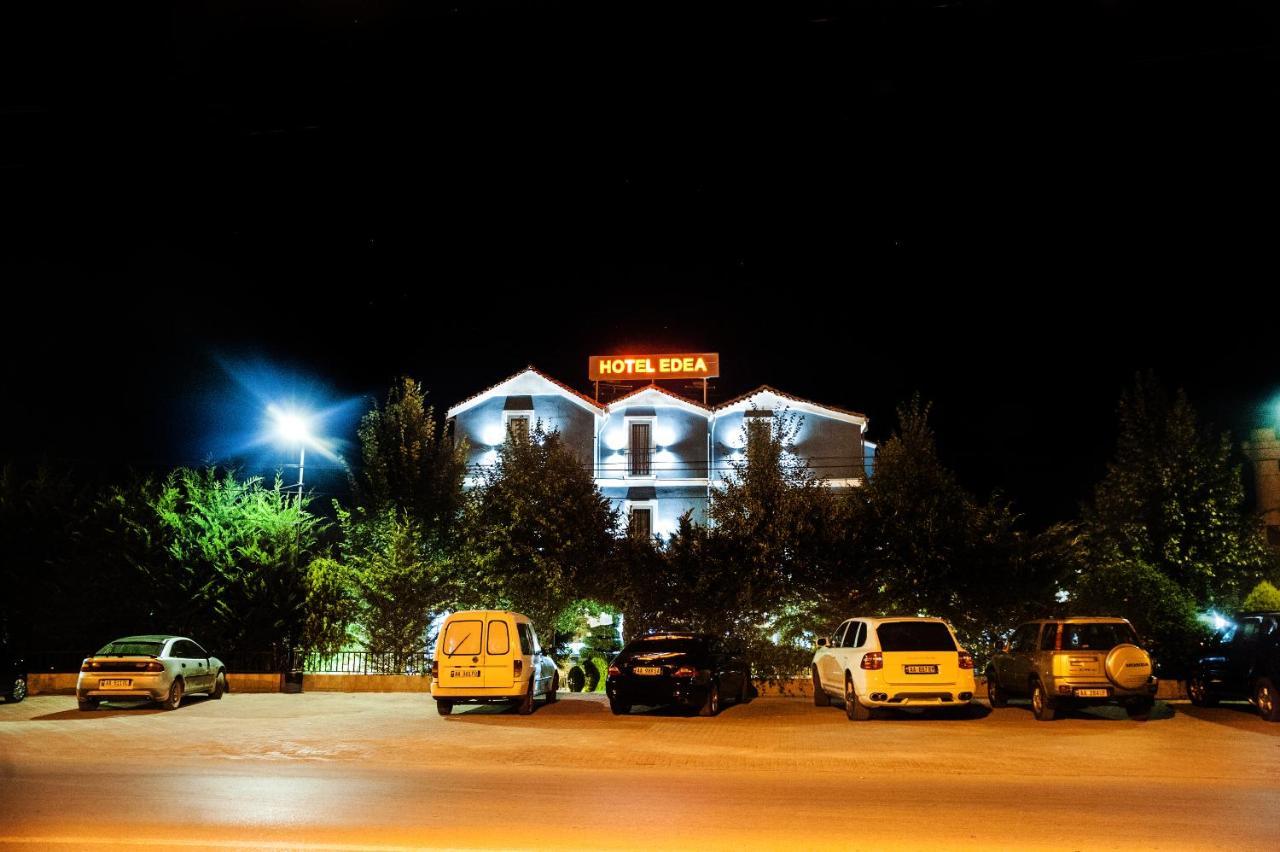 Hotel Edea Корча Экстерьер фото